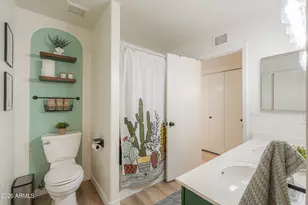 2100 W Lemon Tree Pl, Chandler, AZ 85224 - Photo 19