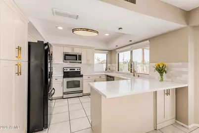 706 W Sterling Place, Chandler, AZ 85225 - Photo 11