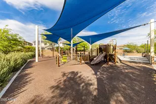 3557 E Tina Dr, Phoenix, AZ 85050 - Photo 43