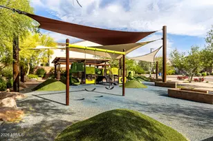 3557 E Tina Dr, Phoenix, AZ 85050 - Photo 39