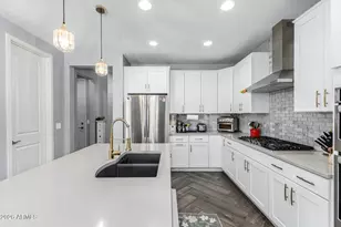 3557 E Tina Dr, Phoenix, AZ 85050 - Photo 11