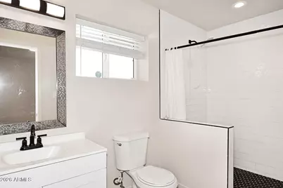 2002 W Turney Avenue, Phoenix, AZ 85015 - Photo 19