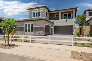 760 W Pelican Dr, Queen Creek, AZ 85140 - Photo 1