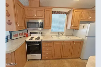 1371 E 4th Avenue #52, Apache Junction, AZ 85119 - Photo 3