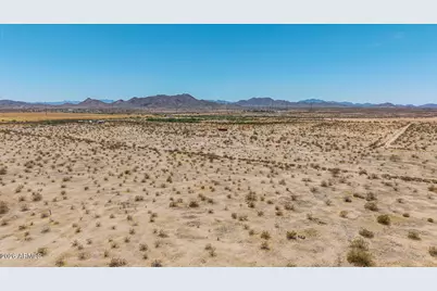 0070 W Western Meadows Lane #7,17,19,21, Maricopa, AZ 85139 - Photo 11