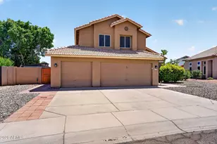 4719 E Rockledge Rd, Phoenix, AZ 85044 - Photo 3