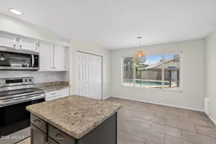 4719 E Rockledge Rd, Phoenix, AZ 85044 - Photo 27