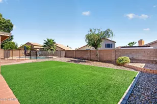 4719 E Rockledge Rd, Phoenix, AZ 85044 - Photo 53