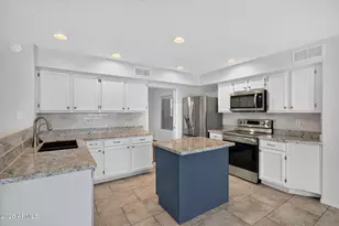 4719 E Rockledge Rd, Phoenix, AZ 85044 - Photo 23