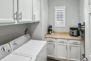 3935 E Rough Rider Rd, Phoenix, AZ 85050 - Photo 17