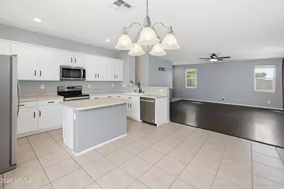 5084 S Stonecreek Boulevard, Gilbert, AZ 85298 - Photo 9