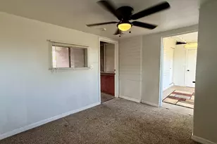 3037 E Brill St, Phoenix, AZ 85008 - Photo 13