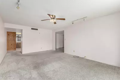 2531 W Campo Alegre Circle, Mesa, AZ 85202 - Photo 9