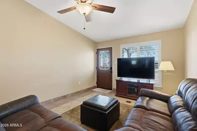 2021 E Howe Avenue, Tempe, AZ 85281 - Photo 13
