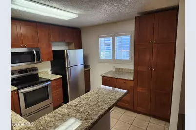 3230 E Pinchot Avenue #3, Phoenix, AZ 85018 - Photo 5