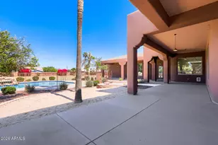 2726 E Via Del Arboles St, Gilbert, AZ 85298 - Photo 43