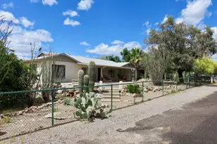 34580 S Hill Street N, Black Canyon City, AZ 85324 - Photo 3