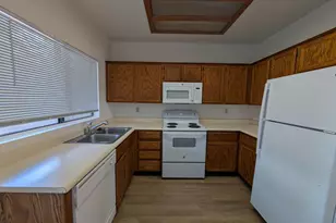 7801 N 44th Dr, Glendale, AZ 85301 - Photo 5