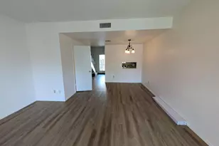 7801 N 44th Dr, Glendale, AZ 85301 - Photo 3