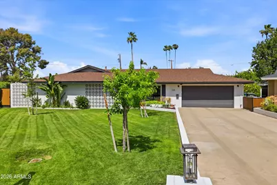 7528 N 6th Place, Phoenix, AZ 85020 - Photo 1