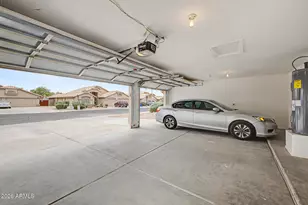 446 W Mendoza Cir, Mesa, AZ 85210 - Photo 3