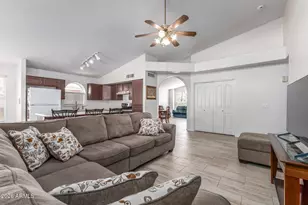 446 W Mendoza Cir, Mesa, AZ 85210 - Photo 7