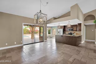 10570 E San Salvador Dr, Scottsdale, AZ 85258 - Photo 15