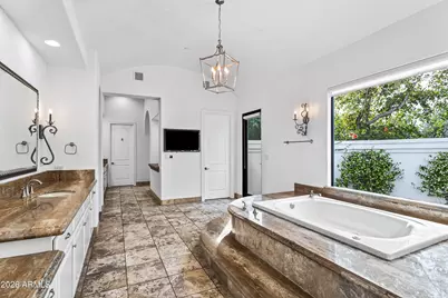 4725 N Launfal Avenue, Phoenix, AZ 85018 - Photo 17