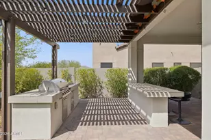 9708 S 7th Pl, Phoenix, AZ 85042 - Photo 31