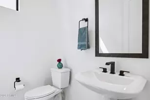 9708 S 7th Pl, Phoenix, AZ 85042 - Photo 27