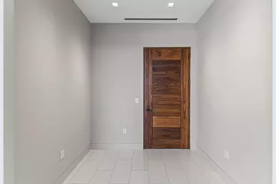 6587 N Palmeraie Boulevard #Unit 2003, Paradise Valley, AZ 85253 - Photo 35