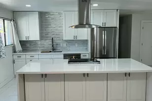 8738 E Starlight Way, Scottsdale, AZ 85250 - Photo 1