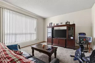 11034 W Crestbrook Dr, Sun City, AZ 85351 - Photo 5