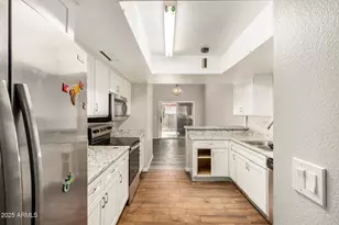 11226 N 81st Ave, Peoria, AZ 85345 - Photo 7