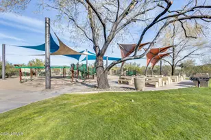 13392 W Creosote Dr, Peoria, AZ 85383 - Photo 57