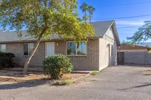 6417 S 10th St, Phoenix, AZ 85042 - Photo 1