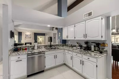 3533 E Saltsage Drive, Phoenix, AZ 85048 - Photo 13