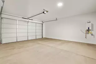 37403 W San Ildefanso Ave, Maricopa, AZ 85138 - Photo 9