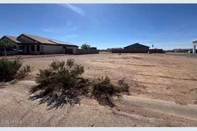 10123 W Wenden Drive #698, Arizona City, AZ 85123 - Photo 3