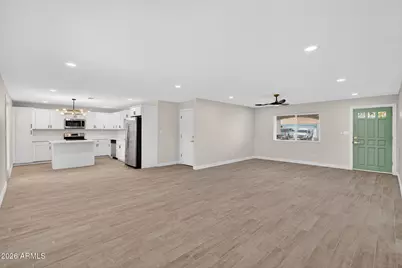 8531 W Vale Drive, Phoenix, AZ 85037 - Photo 35