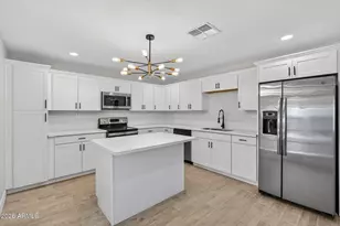 8531 W Vale Dr, Phoenix, AZ 85037 - Photo 33