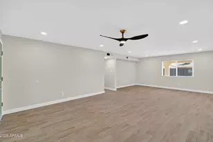 8531 W Vale Dr, Phoenix, AZ 85037 - Photo 37