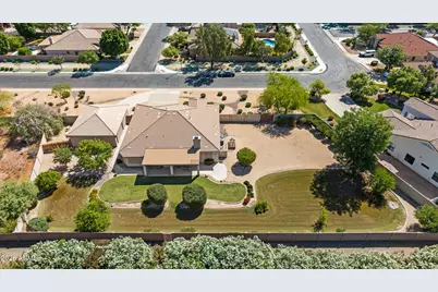 584 S Granite Street, Gilbert, AZ 85296 - Photo 45