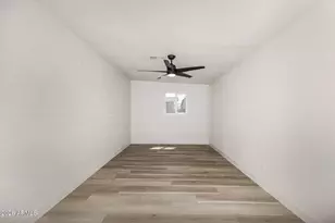 7601 W Sheila Ln, Phoenix, AZ 85033 - Photo 23