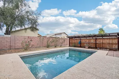 11294 W Vernon Avenue, Avondale, AZ 85392 - Photo 13