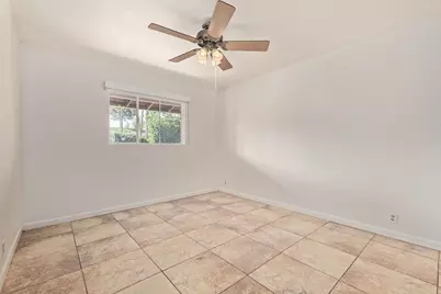 524 W Fairway Drive #Unit 6, Mesa, AZ 85201 - Photo 7