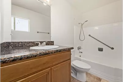 524 W Fairway Drive #Unit 6, Mesa, AZ 85201 - Photo 9