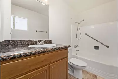524 W Fairway Drive #Unit 6, Mesa, AZ 85201 - Photo 11