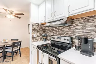 8055 E Thomas Rd, Scottsdale, AZ 85251 - Photo 9