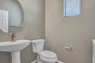 22125 N 29th Ave, Phoenix, AZ 85027 - Photo 37